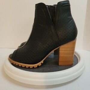 Seven 7 Ankle Boots Womens Size 8 Ashbury Black Block Heel Zipper Open Toe